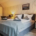 Gasthof Hotel-pension Haus Andrea 4*