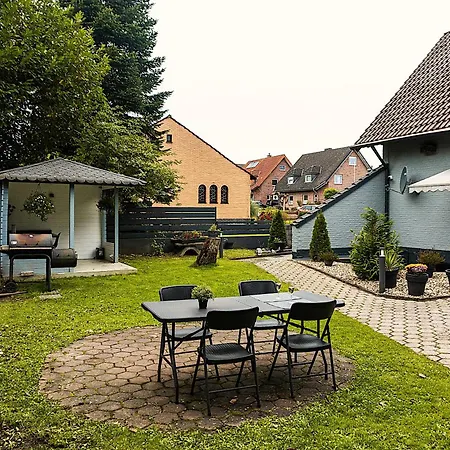 Liro Hotel-pension Haus Andrea Гостевой дом 4*