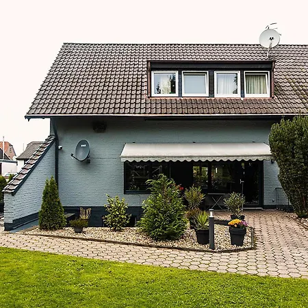 Liro Hotel-pension Haus Andrea 4*