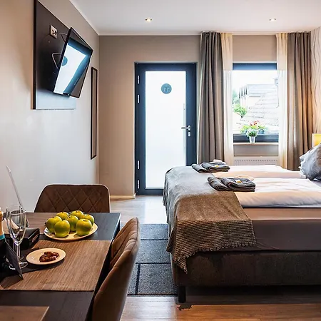 Liro Hotel-pension Haus Andrea 게스트하우스 4*