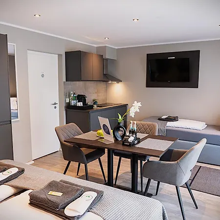 Liro Hotel-pension Haus Andrea 게스트하우스