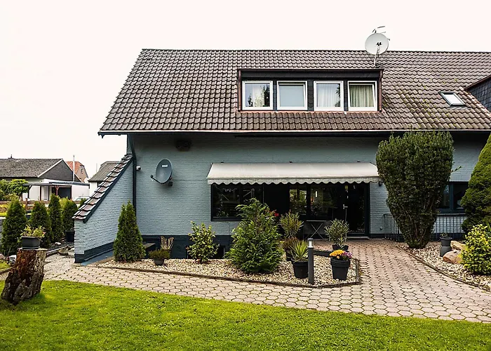 Liro Hotel-pension Haus Andrea 4*