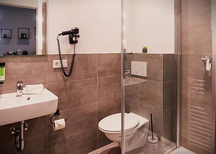 Liro Hotel-pension Haus Andrea Πανσιόν